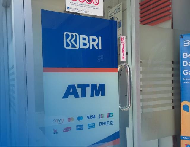Rincian Biaya Administrasi ATM BRI: Jenis dan Perbandingannya 2 Biaya Administrasi ATM BRIĀ