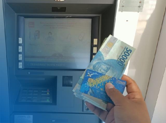Cara Memasukan Kartu ATM BRI Khusus Pemula Lengkap 1 Cara Memasukan Kartu ATM BRI Khusus Pemula Lengkap