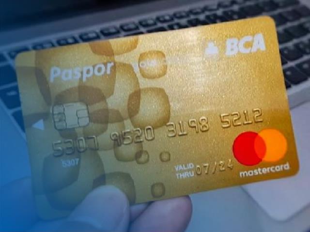 Jenis Kartu ATM BRI Gold, Limit, Dan Kelebihan Untuk Nasabah 2025 1 Kartu ATM BRI Gold