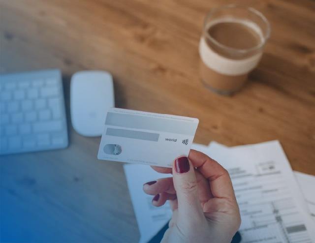 Kartu ATM BRI Warna Putih